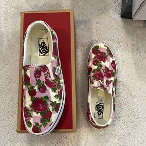 Van slip on shoes